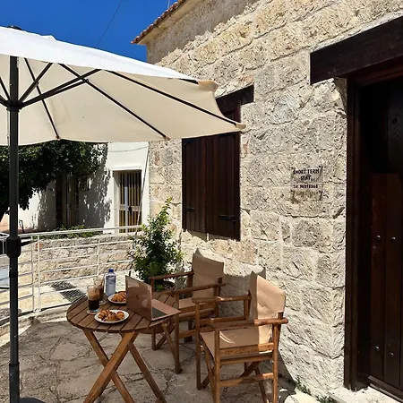 Saint George Stone Costa Demetriou Tatil Evi Kathikas