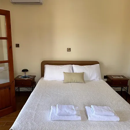 Saint George - Stone Costa *