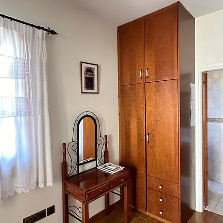 Saint George - Stone Costa Ferienhaus Kathikas