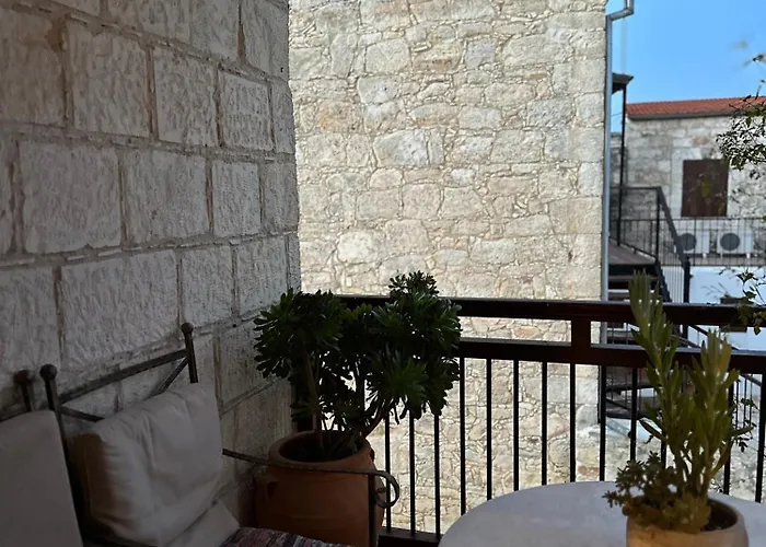 Saint George - Stone Costa Case de vacanță Kathikas