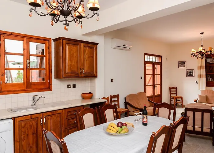 Saint George - Stone Costa Kathikas